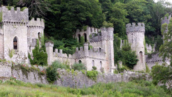 Gwrych Castle Dogging