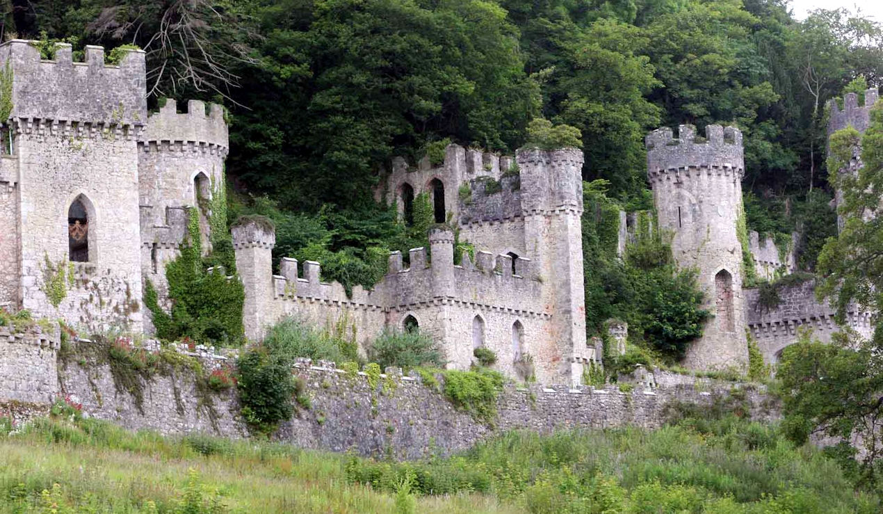 Gwrych Castle Dogging